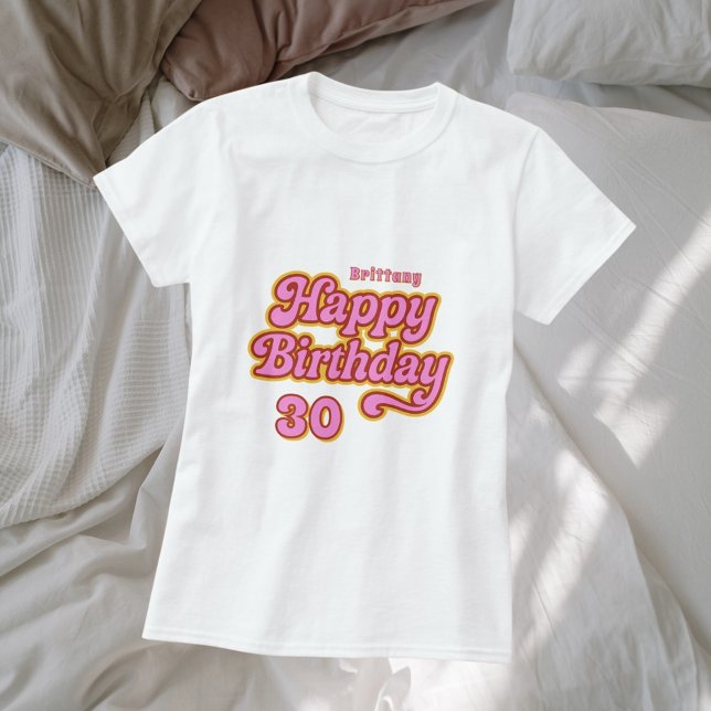 Camiseta Nombre de cumpleaños edad retro blanco rosado 70 (Subido por el creador)