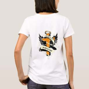 Camiseta Nombre de familia personalizado En Dios confiamos