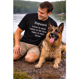 Camiseta Nombre de perro personalizado Le encanta nadar Odi