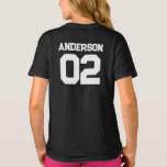 Camiseta Nombre del equipo deportivo Número de padre secund<br><div class="desc">Diseño de personalizable con equipo deportivo o apellido con un número para hacer juego de ropa para padre e hijo. Encuentra una camiseta de mi padre a juego en mi colección "Papi y yo haciendo diseños y regalos a papá".</div>
