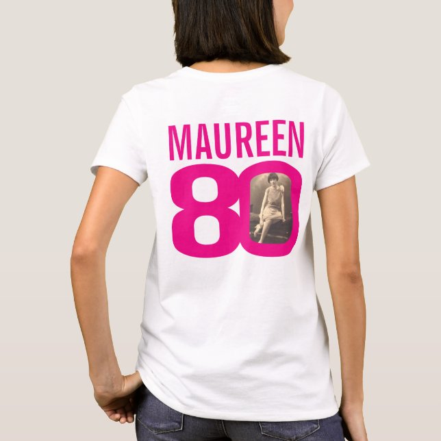 Camiseta Nombre personalizado rosa de 80 años y plantilla d (Reverso)