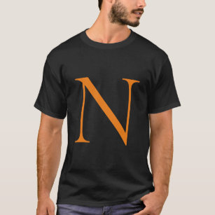 Camiseta Nombre propio monogramado inicial manuscrito negro