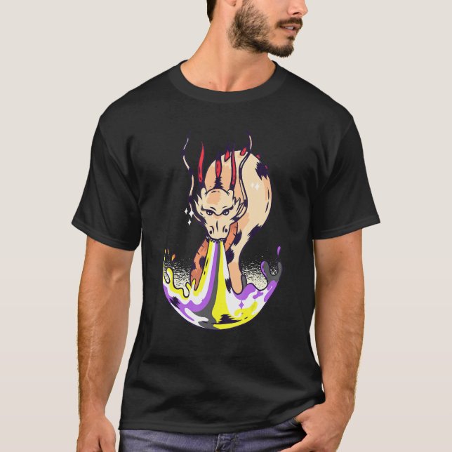 Camiseta Nonbinary Dragon FIre LGBTQ Nonbinary Flag Nonbina (Anverso)