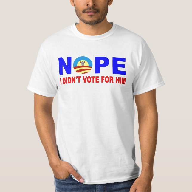 CAMISETA NOPE NO VOTÉ POR ÉL (Anverso)
