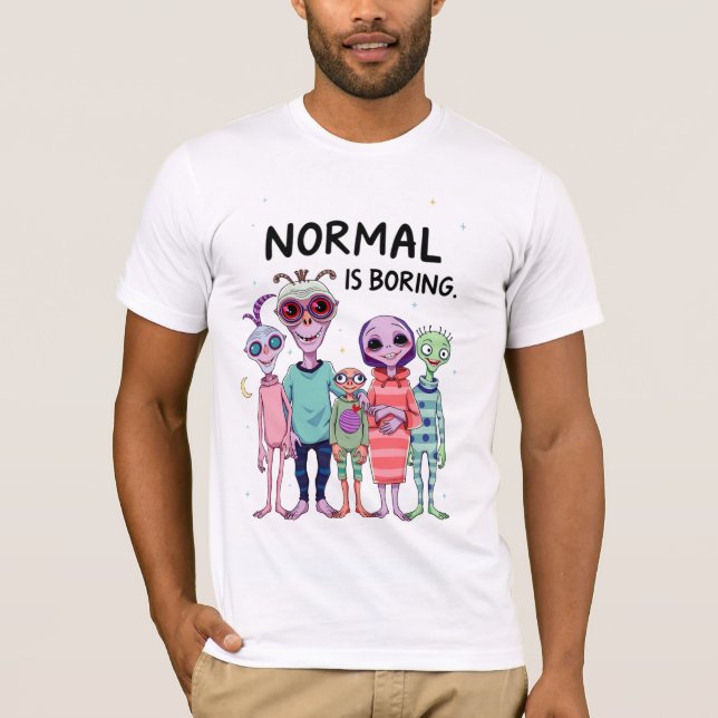 Camiseta Normal es aburrido (Anverso)