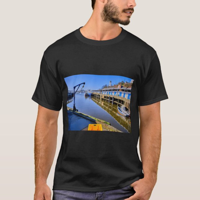 Camiseta North Shields Fish Quay y cielo azul claro (Anverso)