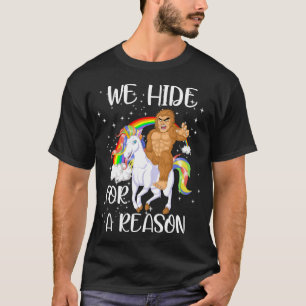 Camiseta nos escondemos por razón gran foot y unicorn