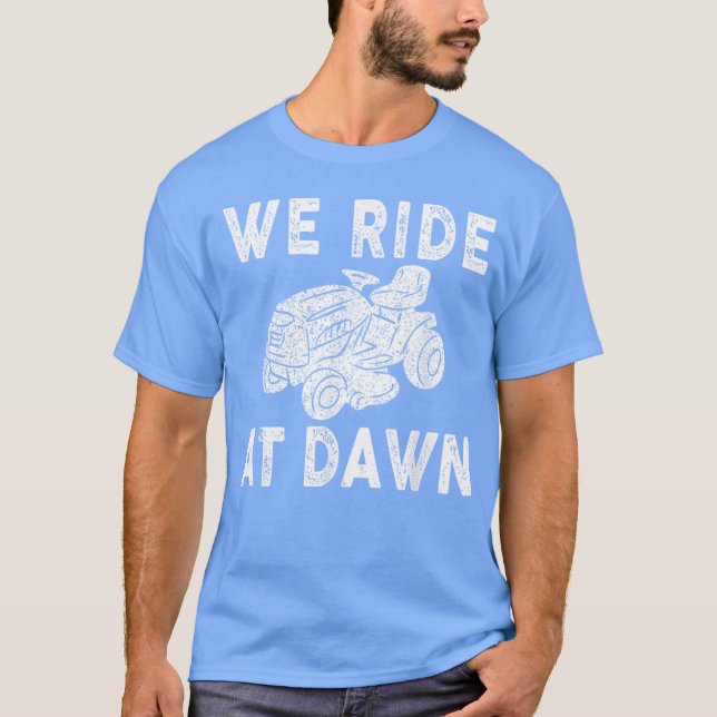 Camiseta Nosotros Cabalgamos Al Amanecer (Anverso)