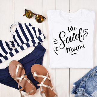 Camiseta Nosotros Dijimos Miami Blanco Tropical Divertido D