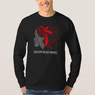 Camiseta Nosotros usamos rojo para la conciencia de la pres
