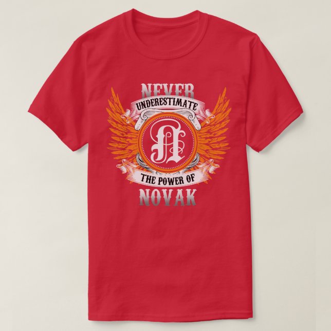 Camiseta Novak Name Shirt Nunca Subestima El Poder De (Diseño del anverso)