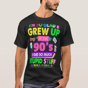 Camiseta Novecientos para mujeres vestidas de ruptura y dis