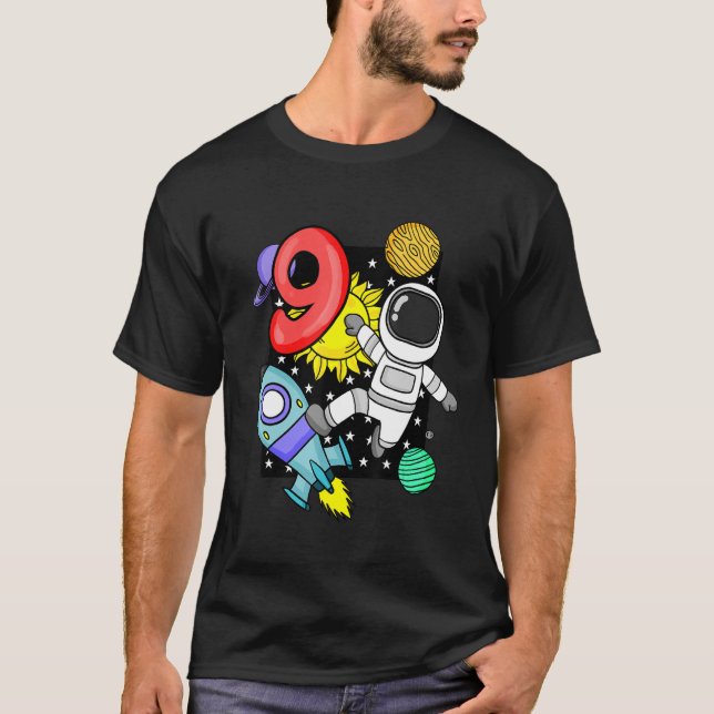 Camiseta Noveno cumpleaños - Astronauta niño de cumpleaños  (Anverso)