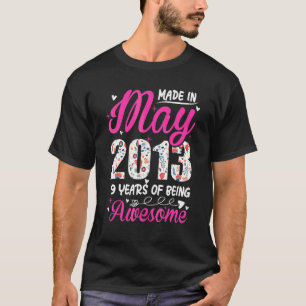 Camiseta Noveno cumpleaños increíble desde la floral de may