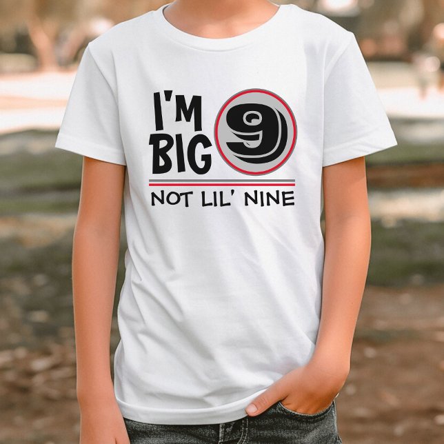 Camiseta Noveno cumpleaños soy grande 9, no lilo, nueve roj (funny ninth birthday kids white t-shirt)