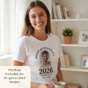 Camiseta Novia Orgullosa de la Foto de Arco de Graduado de 