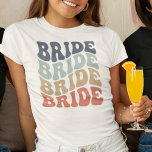 Camiseta Novia retro<br><div class="desc">Retro Bride T-Shirt</div>