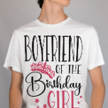 Camiseta Novio de la partida de Chicas de cumpleaños<br><div class="desc">Buscando la manera perfecta de mostrar a tu familia y amigos cuánto los amas en tu día especial? ¡No hay más que ver a nuestros camisetas del equipo de cumpleaños personalizados! Estos camisetas son perfectos para celebrar con sus seres queridos y hacer un gran regalo para cualquier chica de cumpleaños...</div>