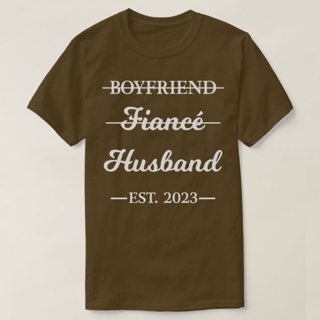 Camiseta Novio Fiance Hus Casado 2023 Compromiso (Diseño del anverso)