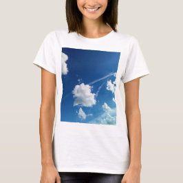 Camiseta Nubes, en la luz