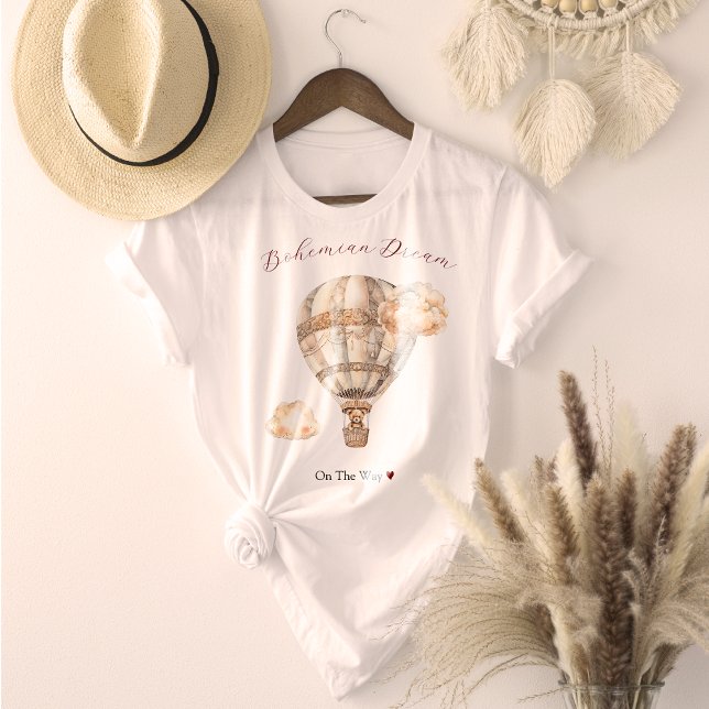Camiseta Nubes onduladas de globo aerostático de oso de vin (Bohemian Dream Bear Vintage Balloon Fluffy Clouds T-Shirt)