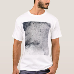 Camiseta Núblese los modelos y el hielo marino en el Ocea