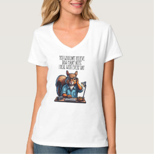 Camiseta Nueces En La Oficina - ardilla divertida en el lug