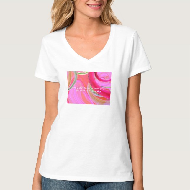 Camiseta "Nuestra historia de amor en el cuello V - Románti (Anverso)