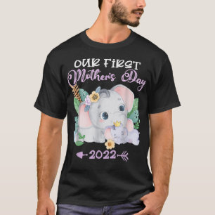 Camiseta Nuestra primera Mamá de madres elefantes del Día d