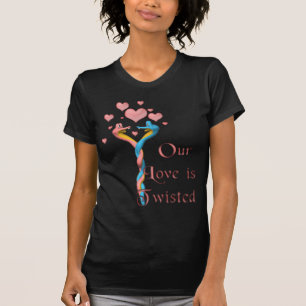 Camiseta Nuestro amor está torcido