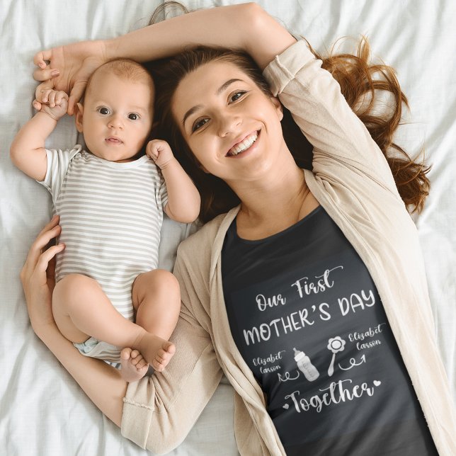 Camiseta Nuestro primer día de la madre juntos (Subido por el creador)