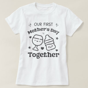Camiseta Nuestro primer Día de la Madre juntos por nueva ma