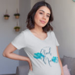 Camiseta Nueve Baby Shower de Blue Cloud<br><div class="desc">Camiseta Boho y dreamy baby ducha diseño con ilustracion acuarela de nubes azul turquesa. El texto dice "estamos en la nube nueve".</div>