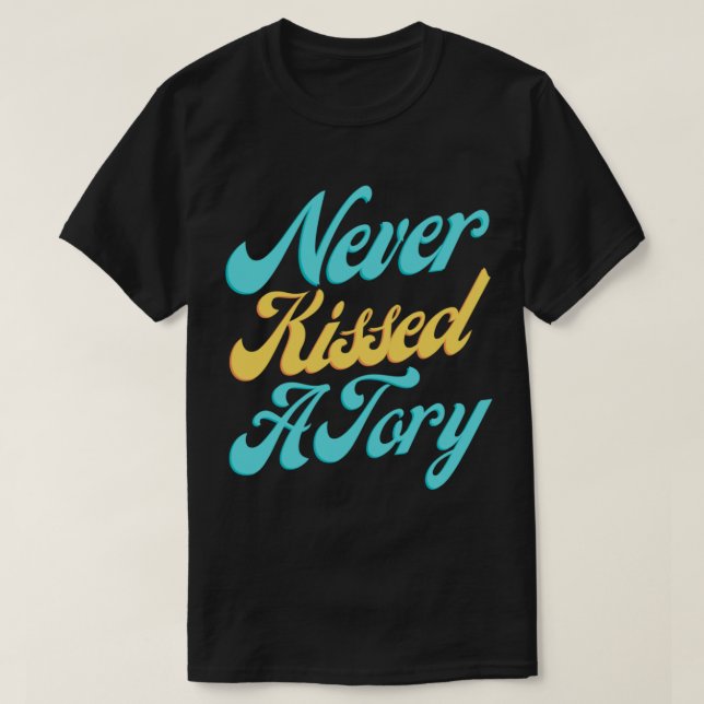 Camiseta Nunca besó una historia (Diseño del anverso)