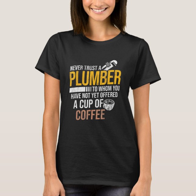 Camiseta Nunca Confiar en que no se le ofrezca café Pipefit (Anverso)