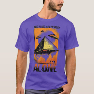 Camiseta Nunca hemos estado solos - Medieval e Histórico