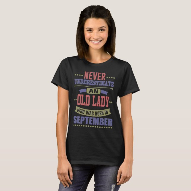 CAMISETA NUNCA NIÑA MENOR DE 20 AÑOS NACIÓ EN SEPTIEMBRE (Anverso completo)