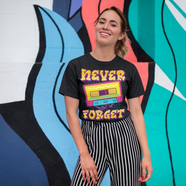 Camiseta Nunca Olvide el gráfico de cintas de cassette retr (Subido por el creador)