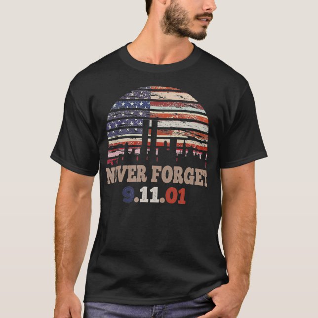 Camiseta Nunca olvide el patriótico retro de la bandera est (Anverso)