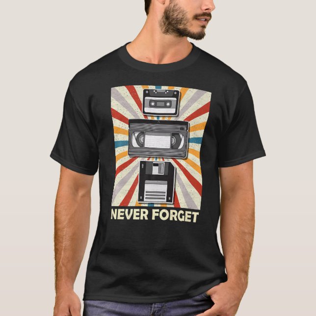 Camiseta Nunca Olvide Tee Funny Videocassette Disquete V (Anverso)