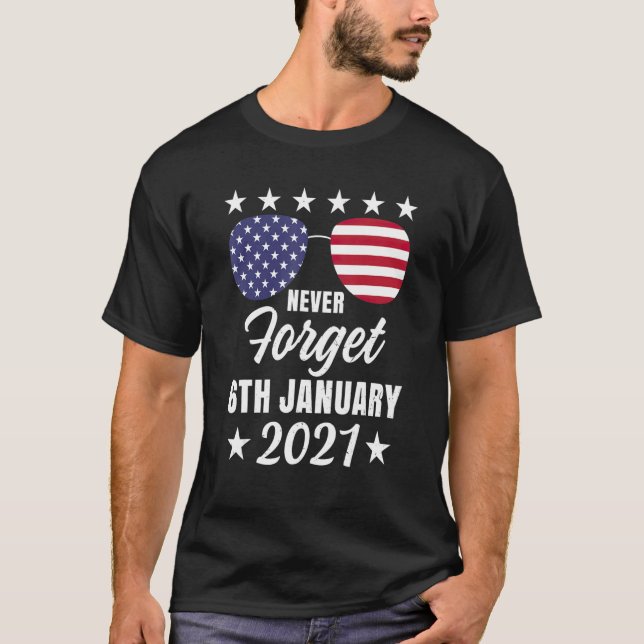 Camiseta Nunca olvides la bandera de Estados Unidos el 6 de (Anverso)