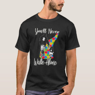 Camiseta Nunca pasearás sola por el autismo tan bonito padr