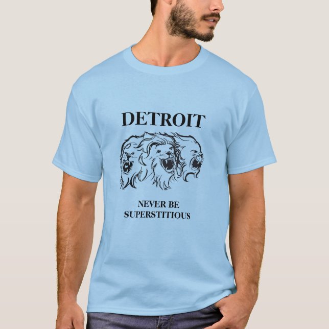 Camiseta Nunca seamos supersticiosos (Anverso)