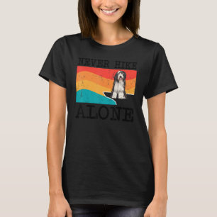 Camiseta Nunca Senderismo solo con barba Senderismo gráfico