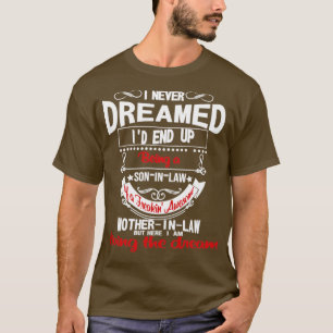 Camiseta Nunca Soñé Ser Un Hijo Con La Ley De Un Machista.