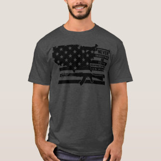 CAMISETA NUNCA SUBESTIMAR A UN ANCIANO QUE DEFENDIÓ SU C