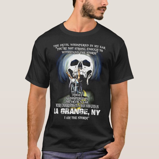 Camiseta Nunca subestimes a LA GRANGE NY Man (Anverso)