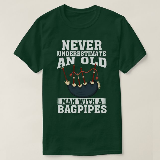 Camiseta Nunca subestimes a un anciano con un cuervo (Diseño del anverso)
