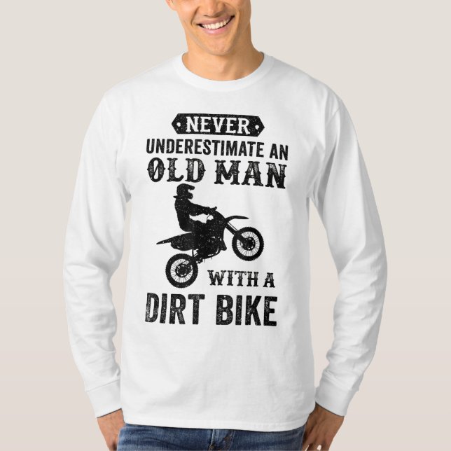 Camiseta Nunca subestimes a un anciano con una motocicleta  (Anverso)
