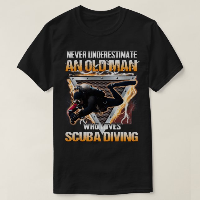 Camiseta Nunca subestimes a un anciano que ama a scuba div (Diseño del anverso)